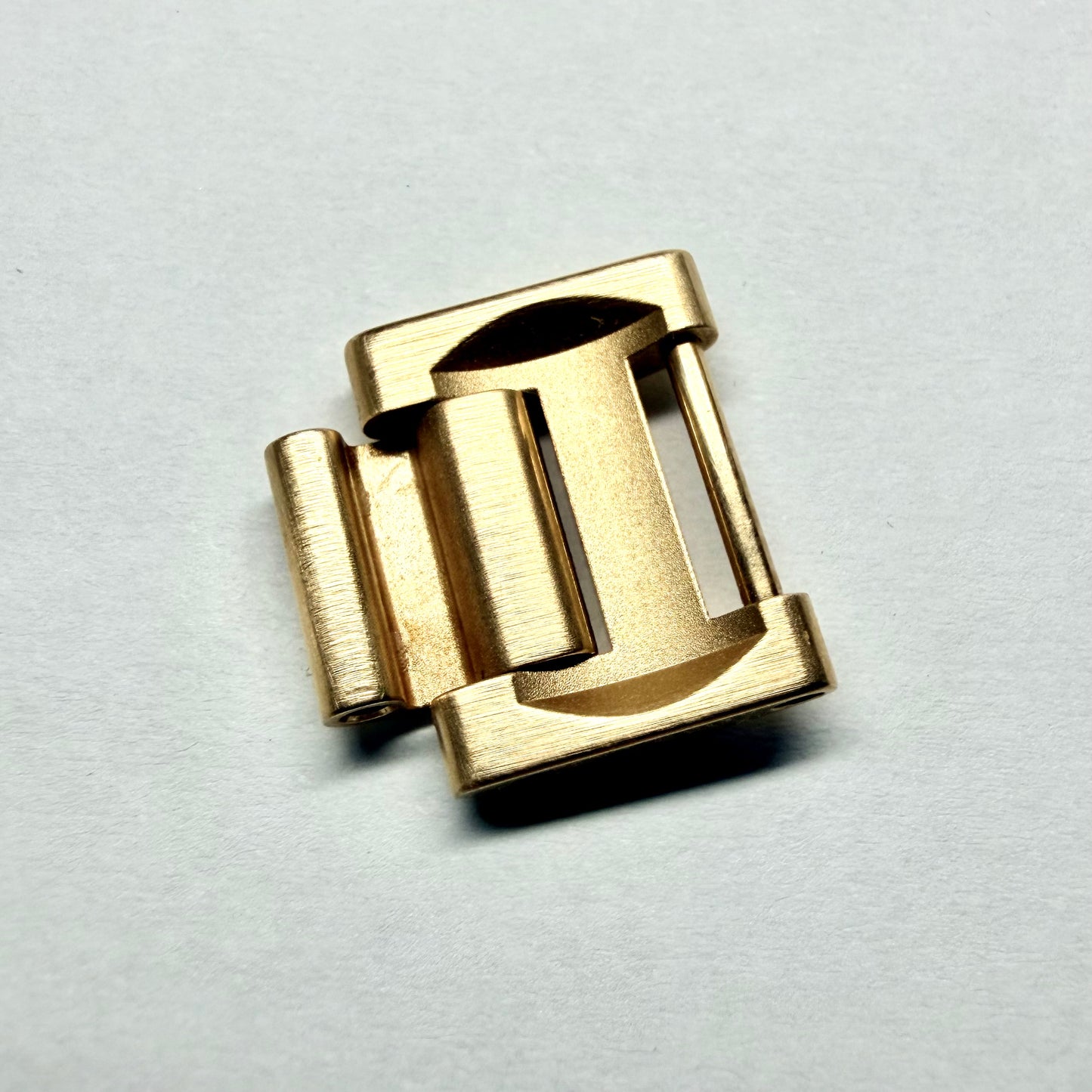 CARTIER Ballon Bleu 14mm wide 18K Yellow Gold Link