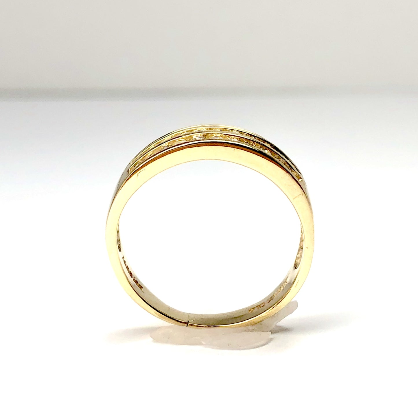 MAGIC GLO 10K Yellow Gold 0.6TCW Natural DIAMONDS Ladies Ring 2.7g Size 6 Resizable