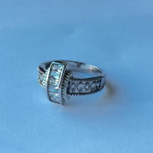 Sterling Silver Zircon Ring stamped 925 Size 7.5