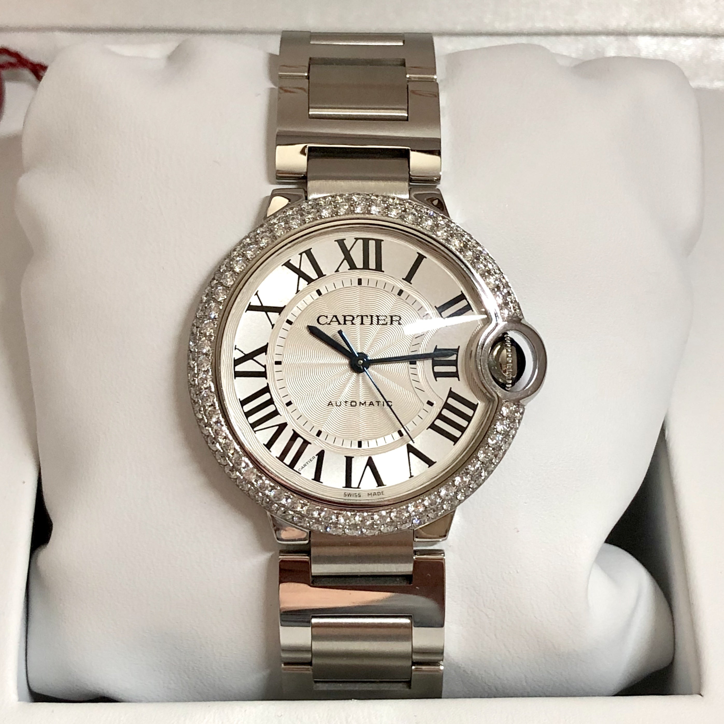 Cartier Santos Demoiselle White Gold Diamond Ladies Watch WF9005Y8 Box  Papers | Womens watches, Bezel diamond, White gold diamonds