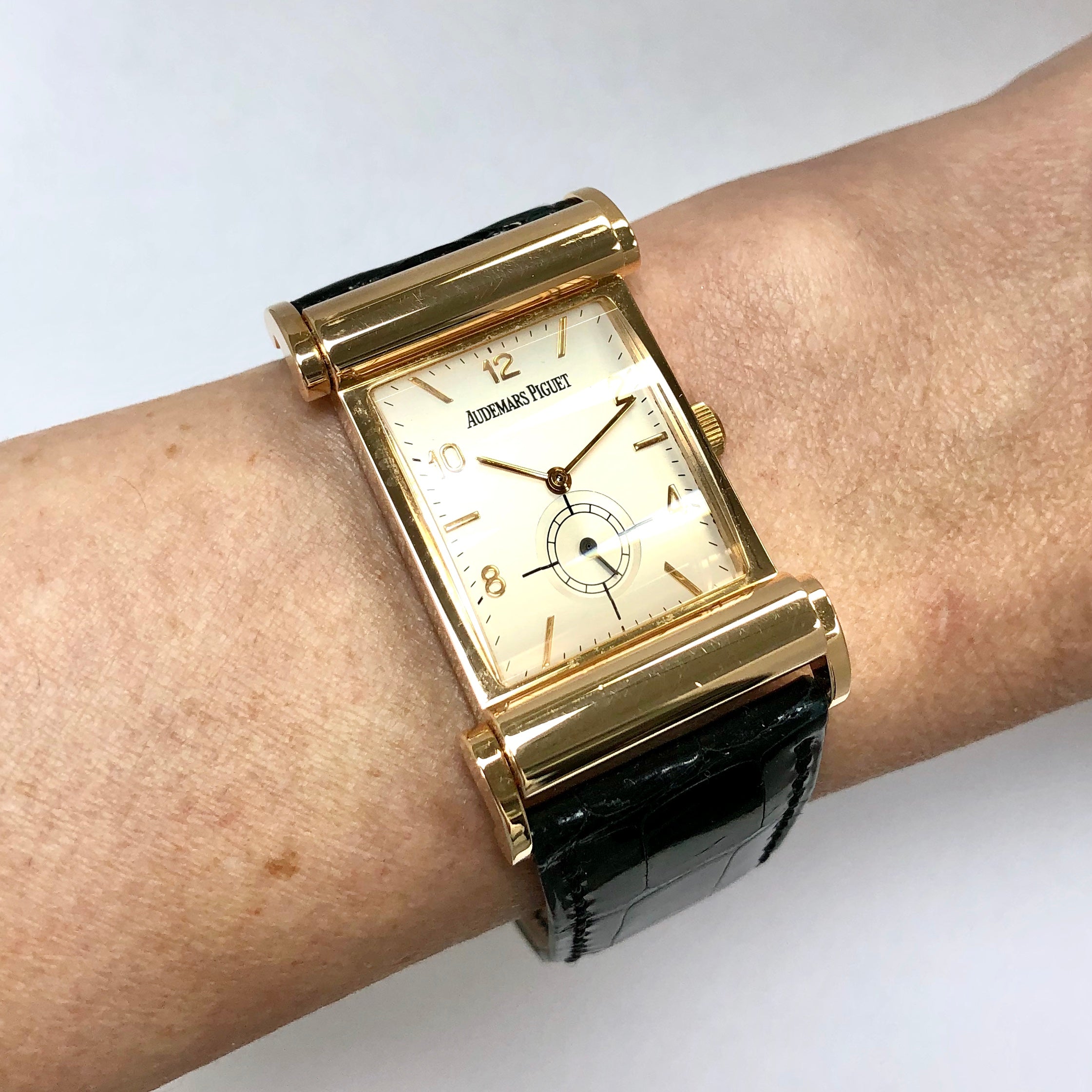 AUDEMARS PIGUET CANAPÉ Manual Winding 24mm 18K Yellow Gold Watch