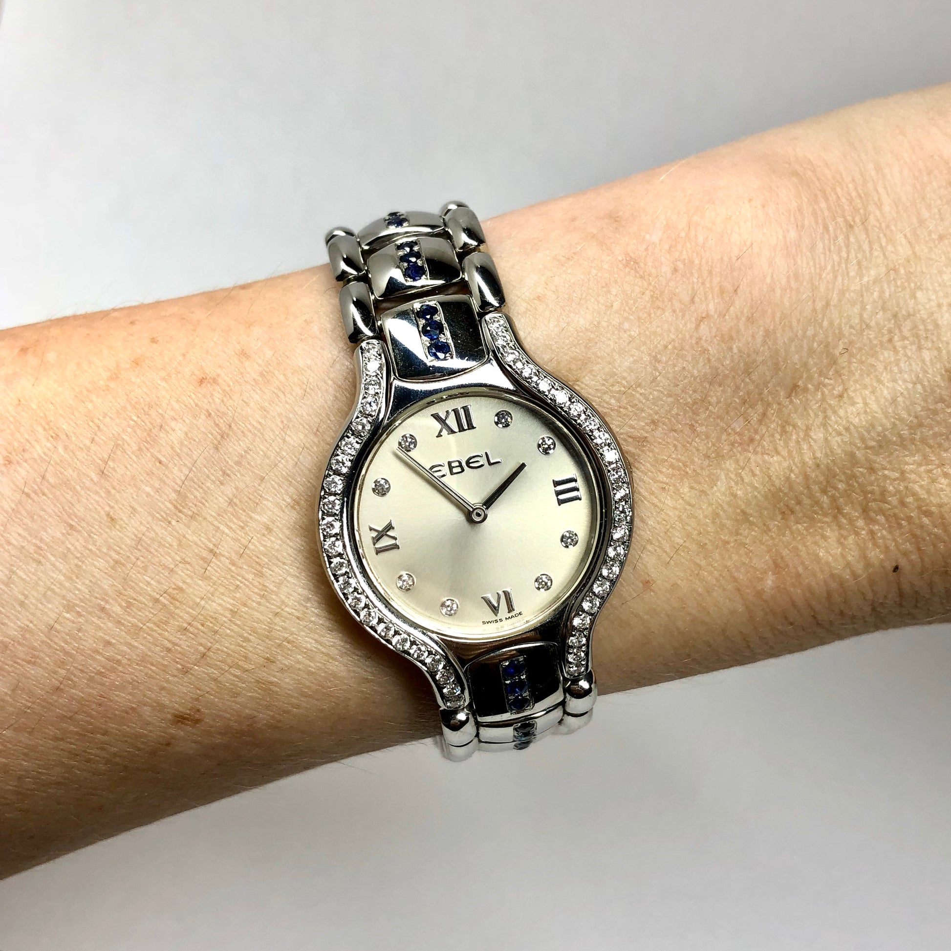 EBEL BELUGA Quartz 26mm Steel Diamonds Blue Sapphires Watch