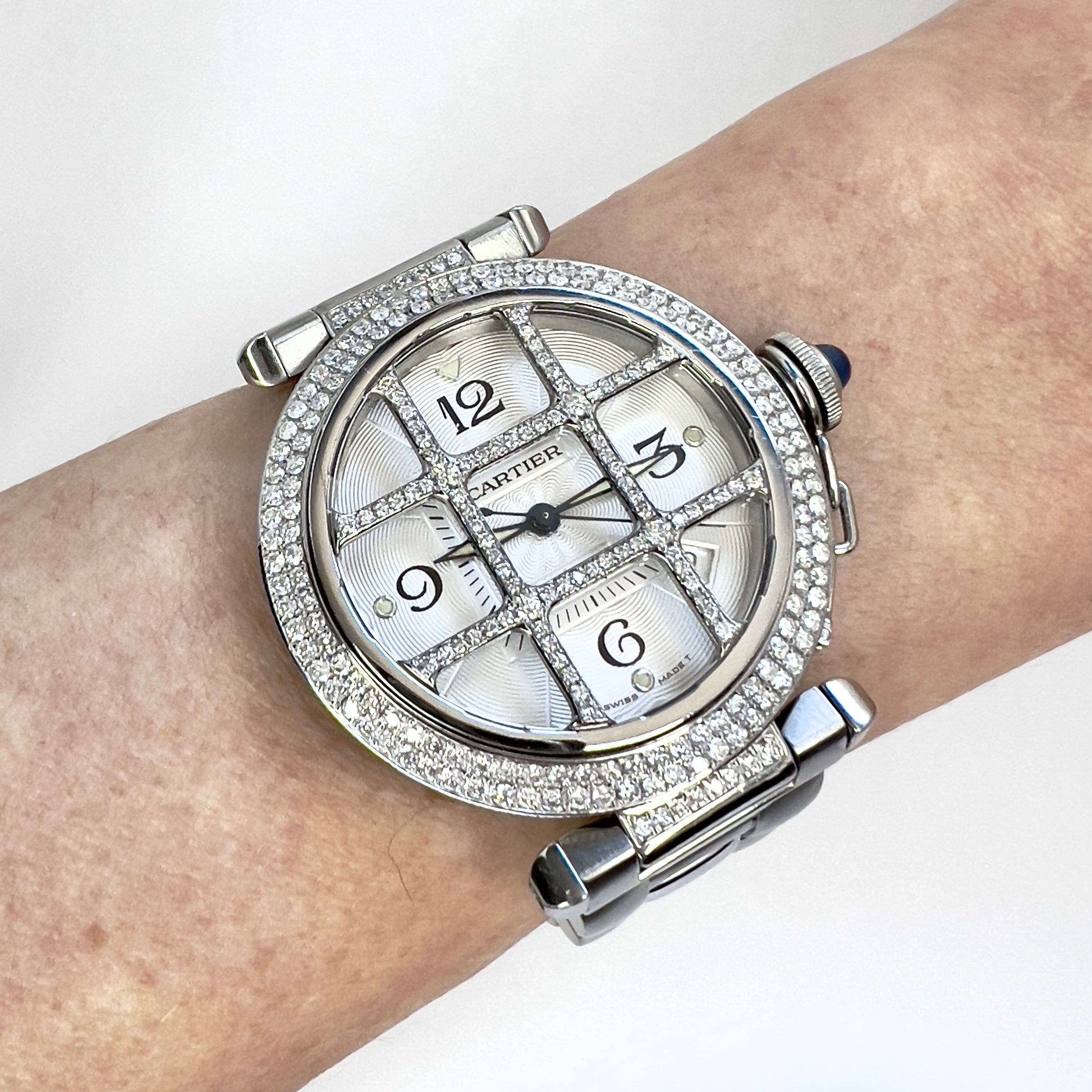 Cartier pasha diamond online watch