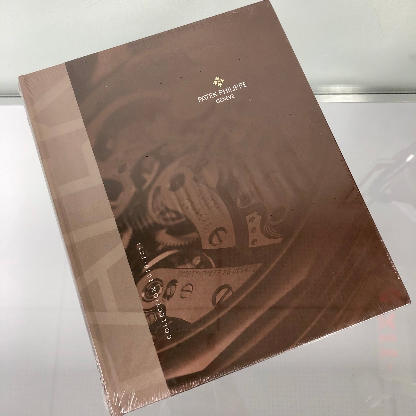New PATEK PHILIPPE Genève Collection 2010-2011 Collectable Table Book