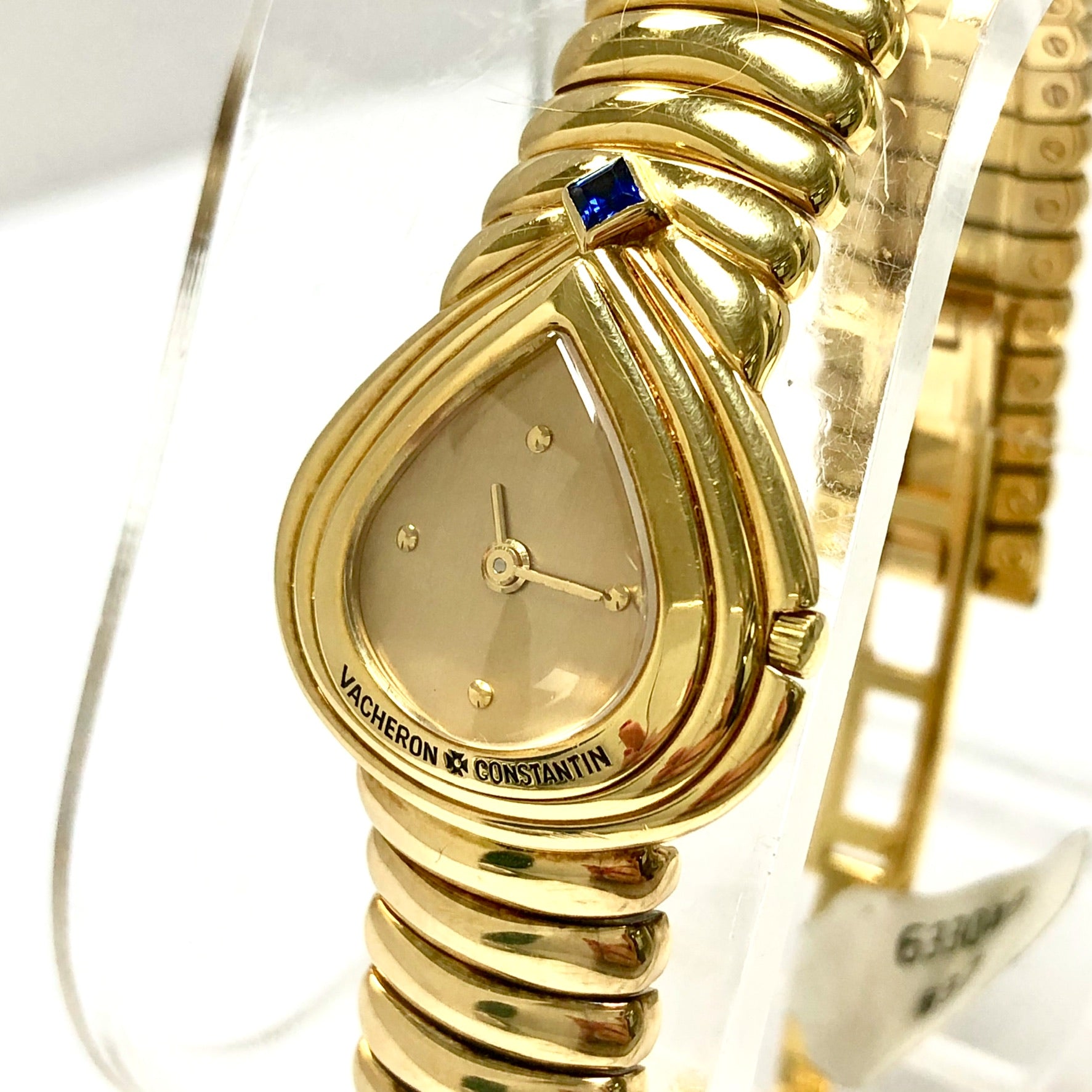 VACHERON CONSTANTIN Quartz 25mm 18K Yellow Gold Blue Sapphire